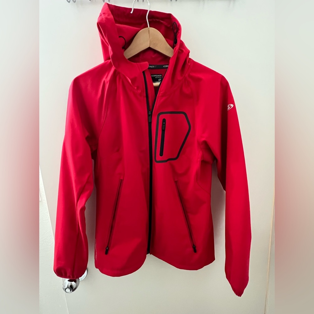 Icebreaker Merino GT windbreaker with hood. Size S women